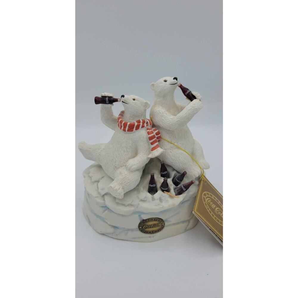 Coca Cola Heritage Collection, Cavanaugh "Polar Bear Friends " musical H23001